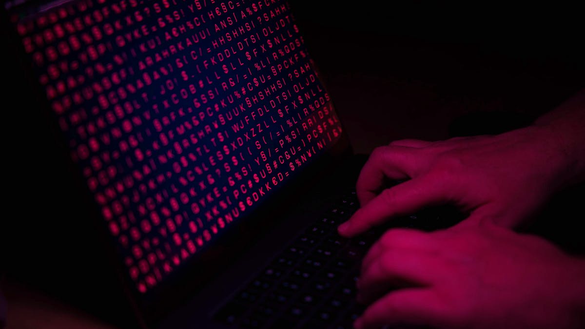 Утечка 184 млн логинов и паролей: база данных 48 ГБ с данными Facebook, Google, PayPal и других сервисов найдена в открытом доступе.