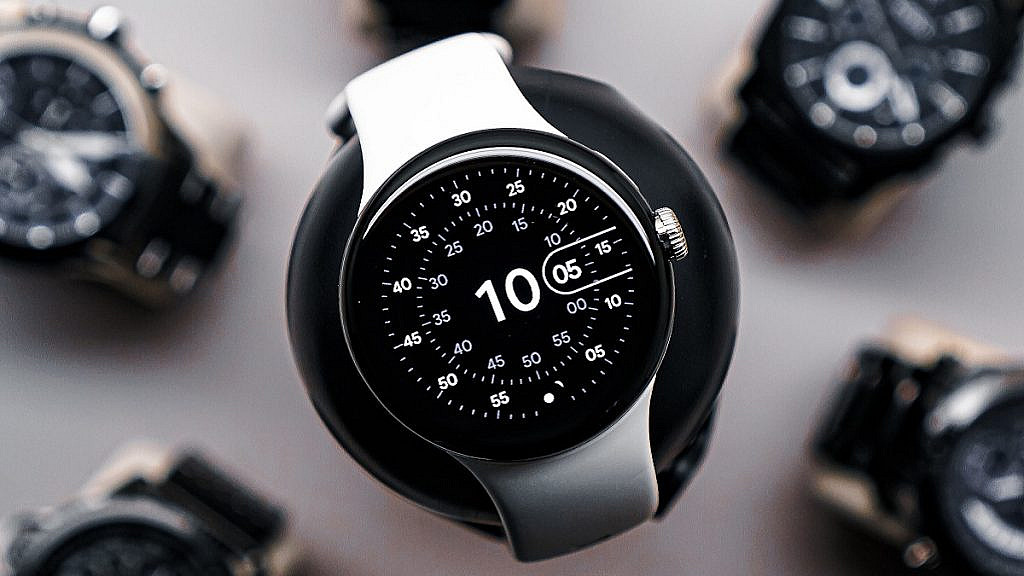 Google готовит крупное обновление Wear OS 6 с новым дизайном, Gemini на сторонних устройствах, улучшенной автономностью и удобным интерфейсом.