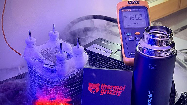 AMD Threadripper Pro 9995WX - 96-ядерный монстр с рекордной производительностью и экстремальным разгоном до 6 ГГц.