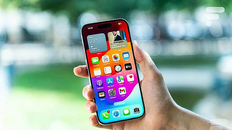 Apple представит масштабный дизайн Solarium на WWDC 2025 единый стиль для iPhone, iPad, Mac и других устройств. Новый визуальный язык и интерфейсы.