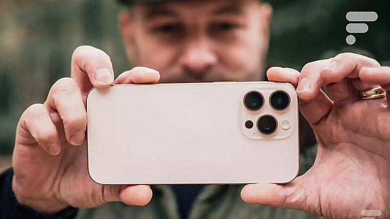 Apple разрабатывает 200-мегапиксельный сенсор для iPhone 17 или 18, догоняя Samsung и Xiaomi. Pixel binning улучшит качество снимков и цифровой зум.
