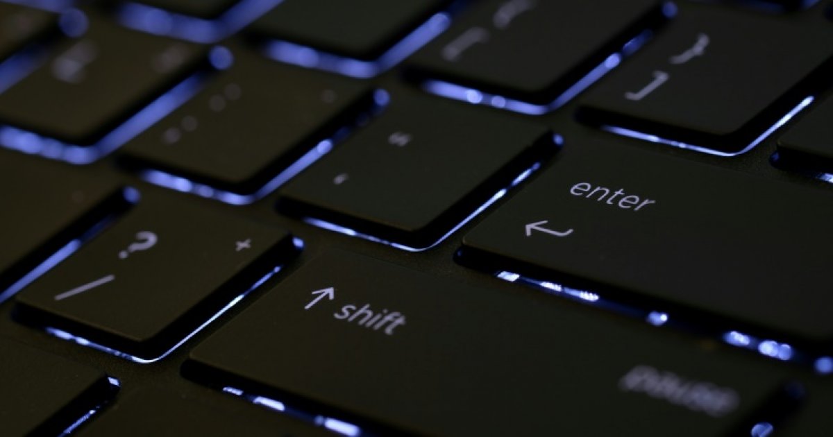 Microsoft заявляет о конце эпохи паролей, но переход на биометрию и ключи FIDO пока остается медленной эволюцией, а не революцией.