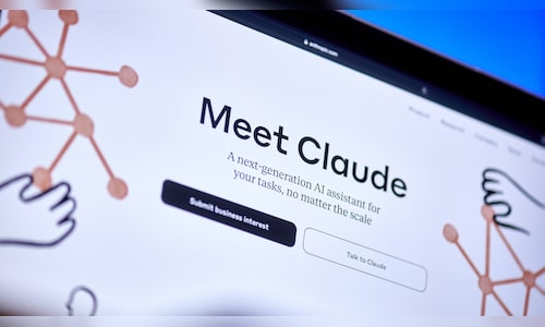 Anthropic запустила голосовой режим для Claude на iOS и Android. Общайтесь с ИИ голосом, переключайтесь между текстом и речью, используйте интеграцию с Google-сервисами. Доступно для всех тарифов.