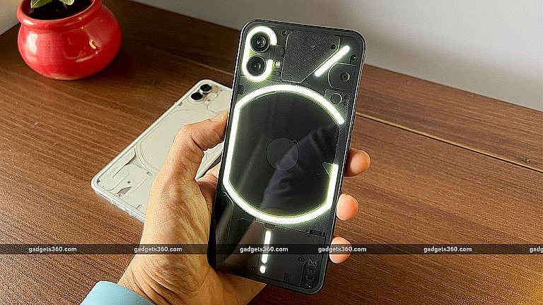 Nothing Phone 3 первый настоящий флагман с ценой от 68 000 рублей. Утечки о ценах, цветах и возможном выходе в США.