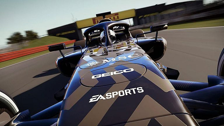 F1 25 добавит команду APXGP из фильма 'F1 The Movie' и 6 сценариев по сюжету. Бесплатный эпизод на Silverstone, остальные 30.06.2025.