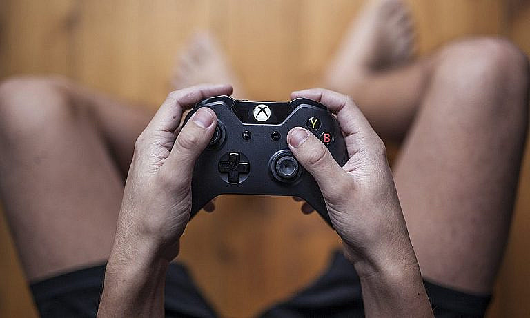 EA закрывает серверы Madden NFL 21 и других игр в 2025 году. Мультиплеер и достижения стали недоступны. Выход новой части Madden ожидается этим летом.