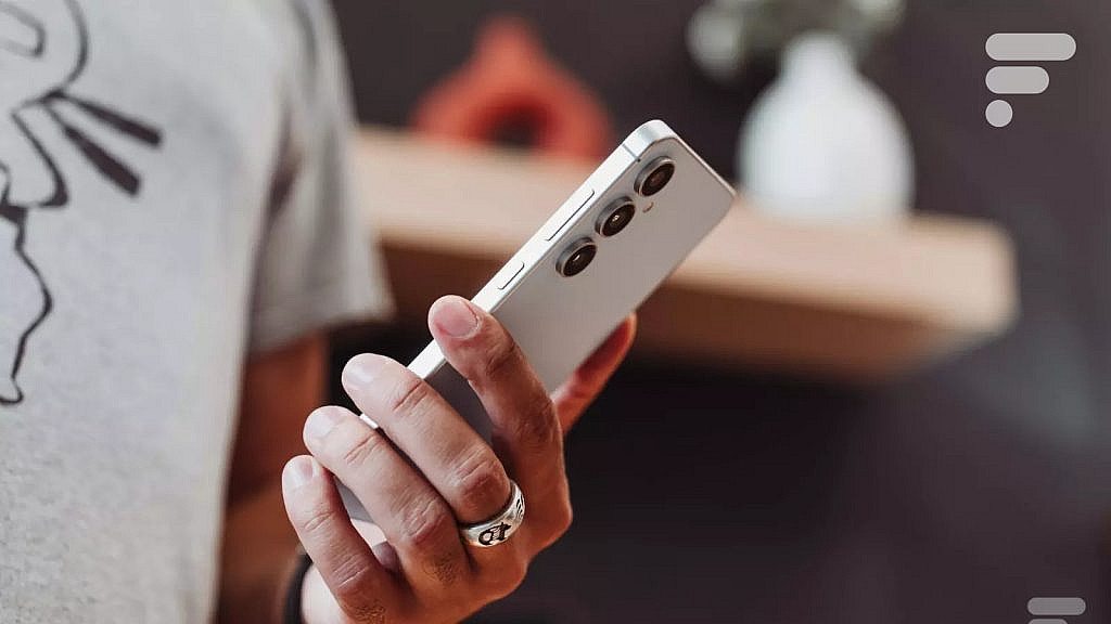 Samsung не будет взимать плату за Galaxy AI после 2025 года. Компания рассматривает альтернативные модели монетизации.