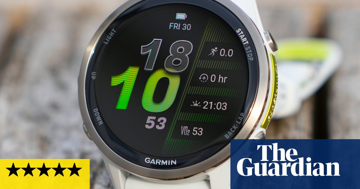 Garmin Forerunner 970 новый флагман среди беговых часов с OLED-экраном, голосовым управлением и встроенным фонариком. Точный GPS и продвинутая аналитика.