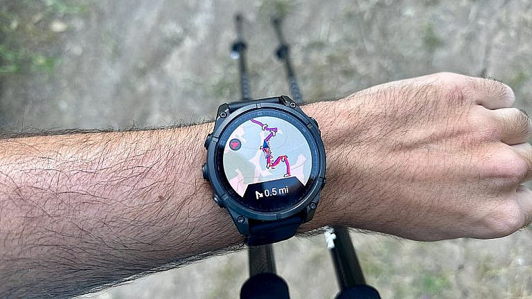 Garmin обновил умные часы в мае 2025: режим Rucking с учетом веса рюкзака, улучшенный анализ сна и безопасности, новые инструменты для активного отдыха.