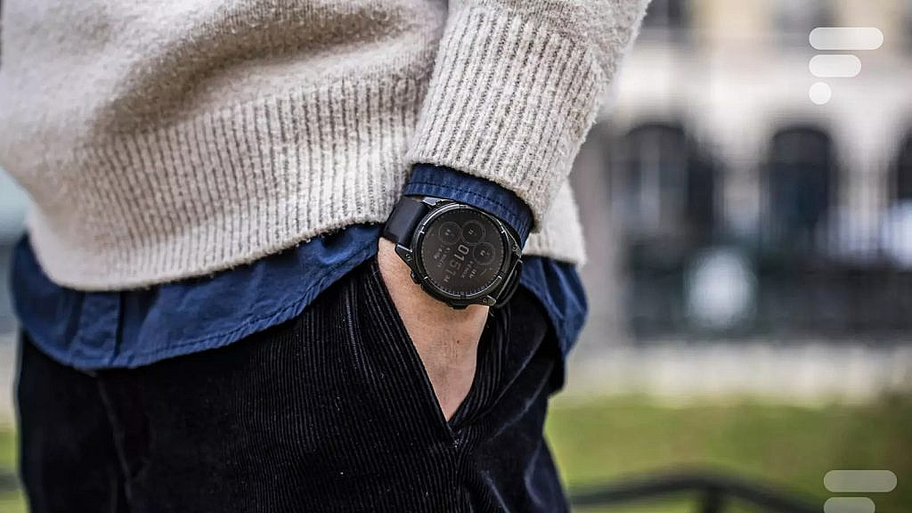 Garmin запатентовала технологию неинвазивного измерения сахара в крови для умных часов. Оптический датчик анализирует глюкозу без проколов.