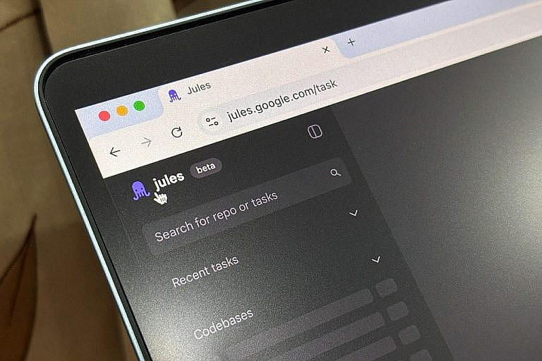 Google представил ИИ-агента Jules для асинхронного написания кода на базе Gemini 2.5 Pro. Интеграция с GitHub, платные тарифы и обновления после бета-теста.