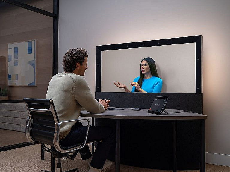 HP и Google представили HP Dimension с Google Beam инновационную 3D-видеосвязь без гарнитур для реалистичных удалённых встреч.