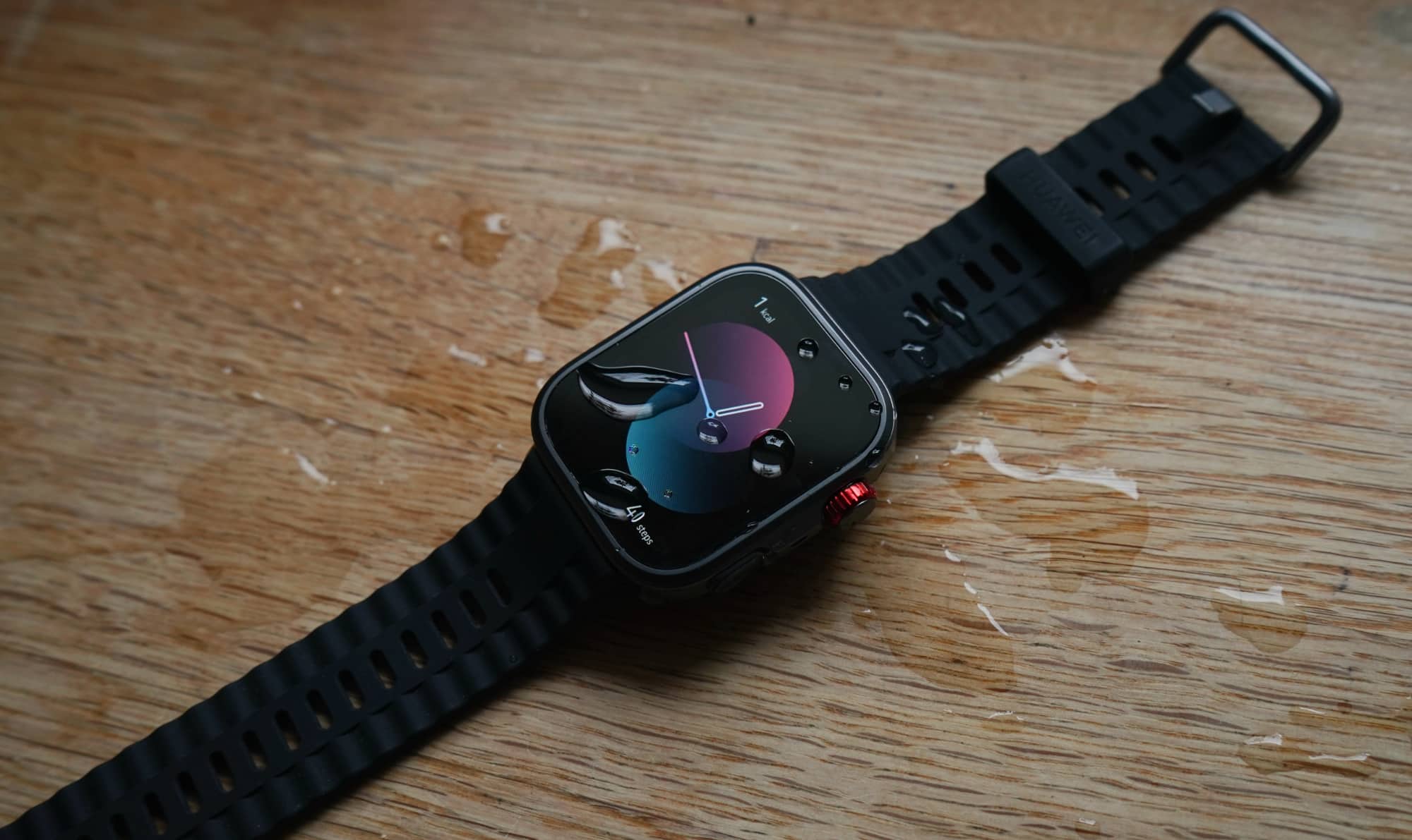 Huawei Watch Fit 4 Pro умные часы с дизайном Apple Watch Ultra, но ограниченным функционалом. Достойная батарея, но сложная настройка на Android.