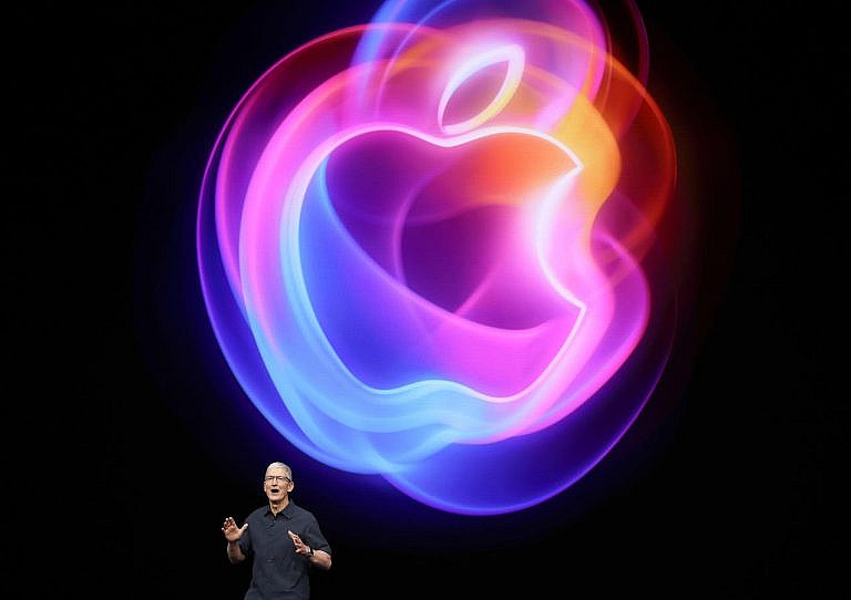 Apple представит iOS 26 и другие ОС на WWDC 9 июня. Новый дизайн, улучшенная интеграция устройств и ИИ-функции сделают гаджеты лучше.