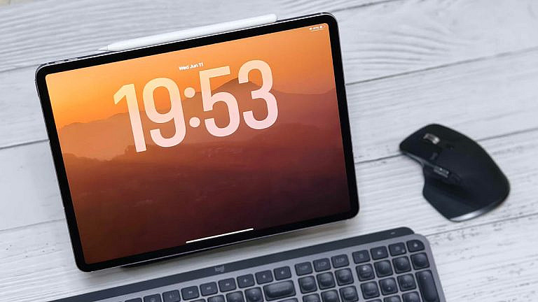 iPadOS 26 превращает iPad в полноценный компьютер с Mac-подобной многозадачностью, новыми жестами и улучшенным Stage Manager.