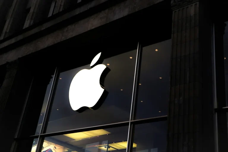 iPhone 17 Air получит процессор A19 Pro с урезанным GPU, а старшие модели шестиядерную графику. Выход ожидается 9 сентября.