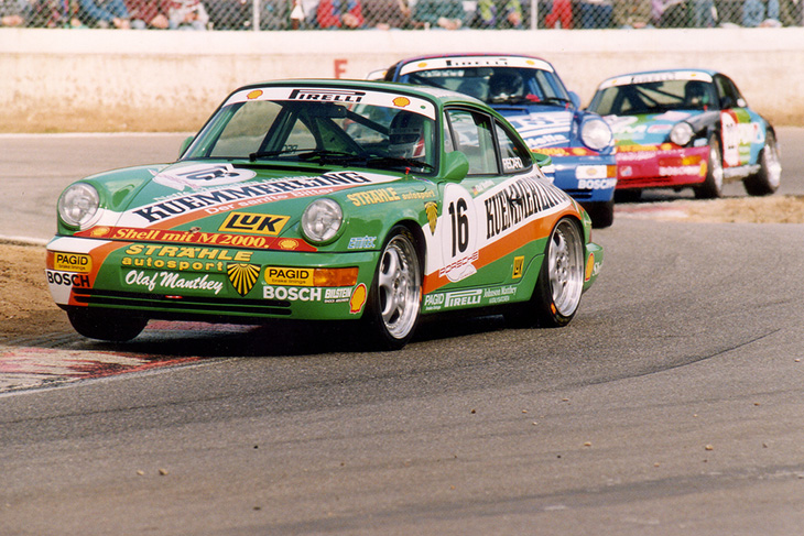 Эволюция Porsche 911 GT3 Cup: от дорожного авто до гоночного болида с 520 л.с. за 35 лет. История успеха монокубковой серии.