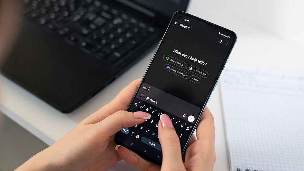 Как отличить ChatGPT в переписке: признаки ИИ-текста, личные отсылки и стиль. Разбираем реальные случаи с Reddit.