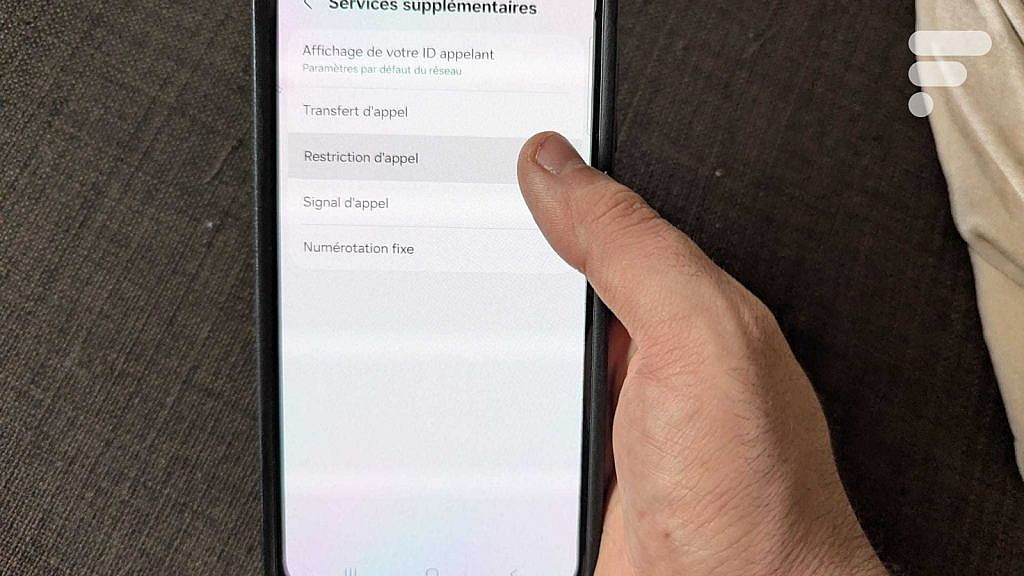 Настройте ограничения звонков на Android: блокировка входящих, исходящих, международных вызовов и FDN. Управляйте доступом с PIN2 и создавайте списки разрешенных номеров.
