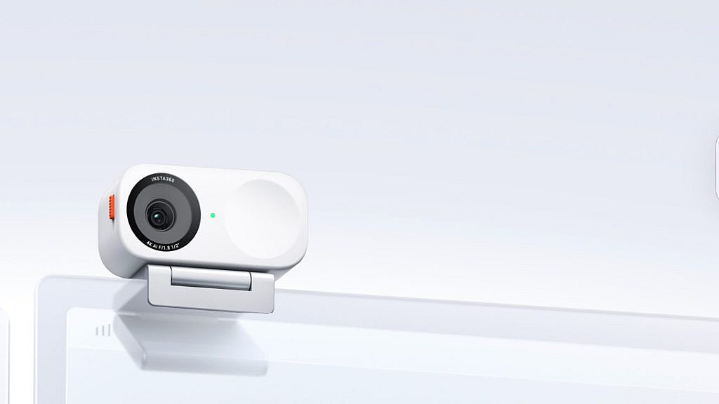 Insta360 Link 2C веб-камера 4K HDR с шумоподавлением и автофокусом. Идеальна для видеозвонков с отличным качеством и удобными функциями.