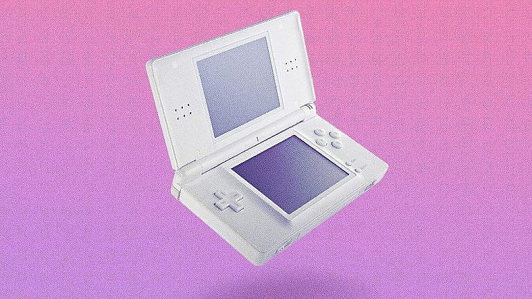 Nintendo DS изменила игровую индустрию, став культовой консолью с сенсорным экраном и доступными играми для всех.