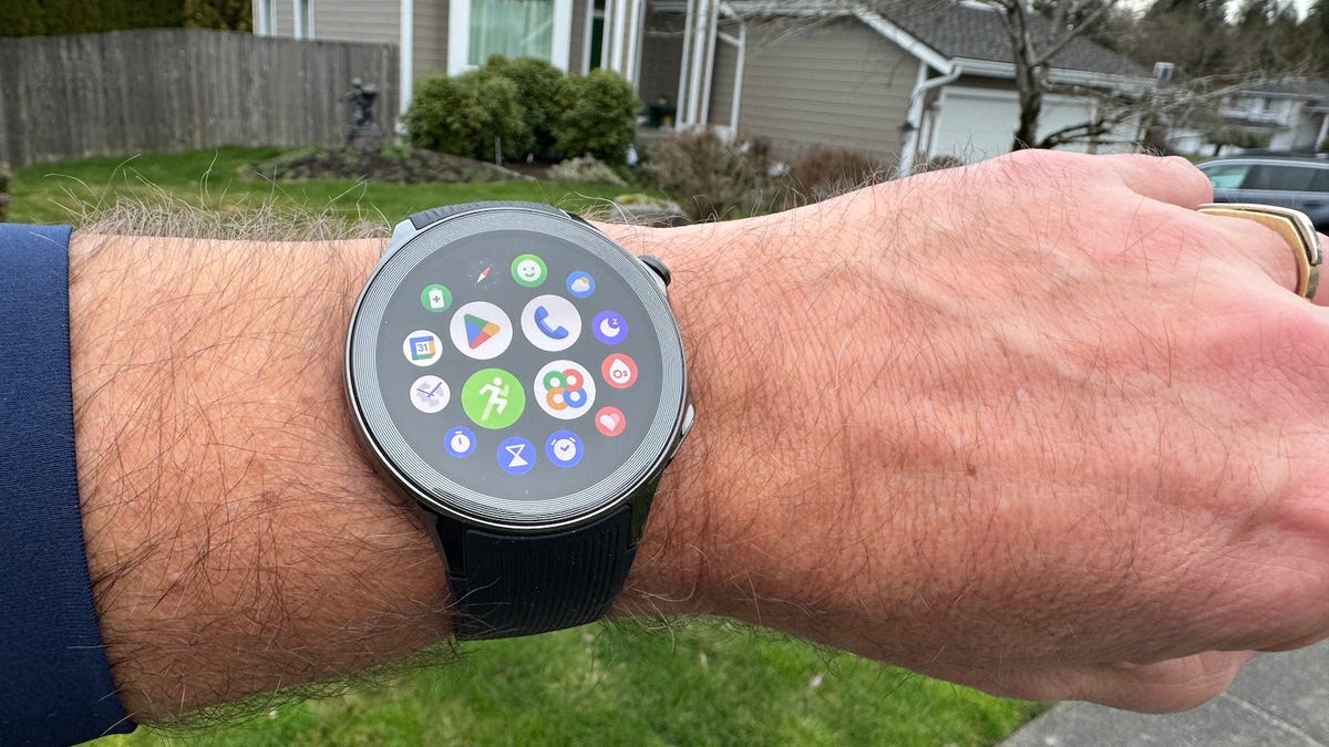 OnePlus Watch 2 мощные смарт-часы с двумя ОС, 100 часами автономности, защитой MIL-STD-810H и быстрой зарядкой. Идеальный выбор для Android.