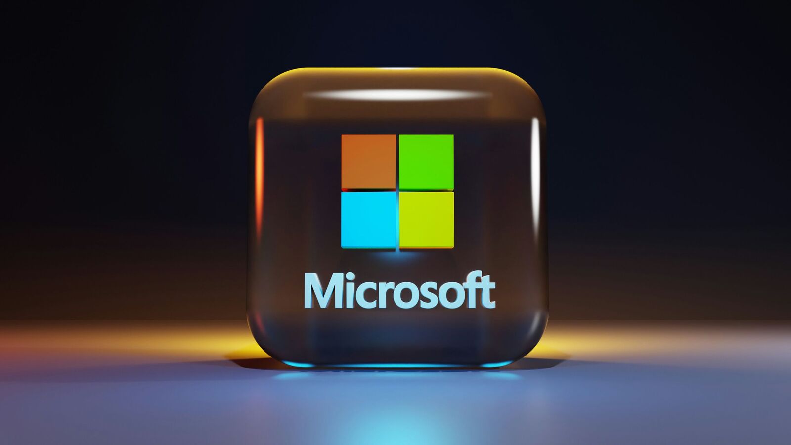 Microsoft обновила Notepad: добавила форматирование текста, Markdown и AI-помощник. Теперь он удобнее, но сохраняет минимализм.