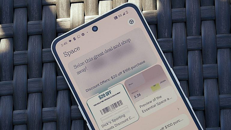 Nothing обновил AI-инструмент Essential Space: синхронизация с Google Calendar, редактируемые AI-сводки и новые форматы экспорта. Доступно на Nothing Phone 3.