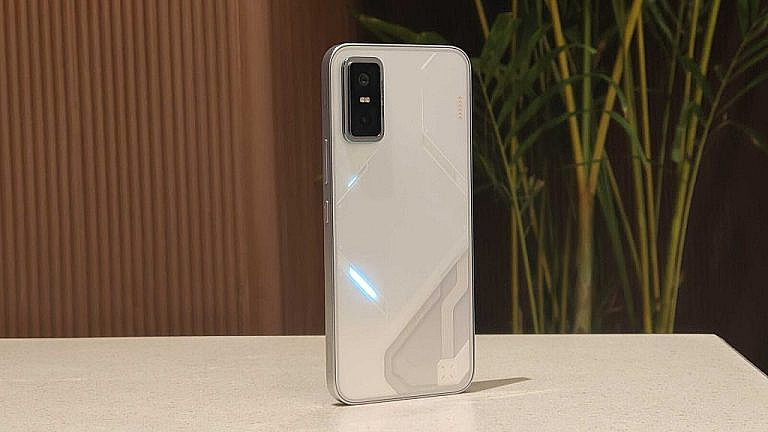 Июнь 2025: анонс OnePlus 13s, Infinix GT 30 Pro, Vivo T4 Ultra и других смартфонов в Индии. Новинки с топовыми процессорами, ИИ-функциями и мощными камерами.
