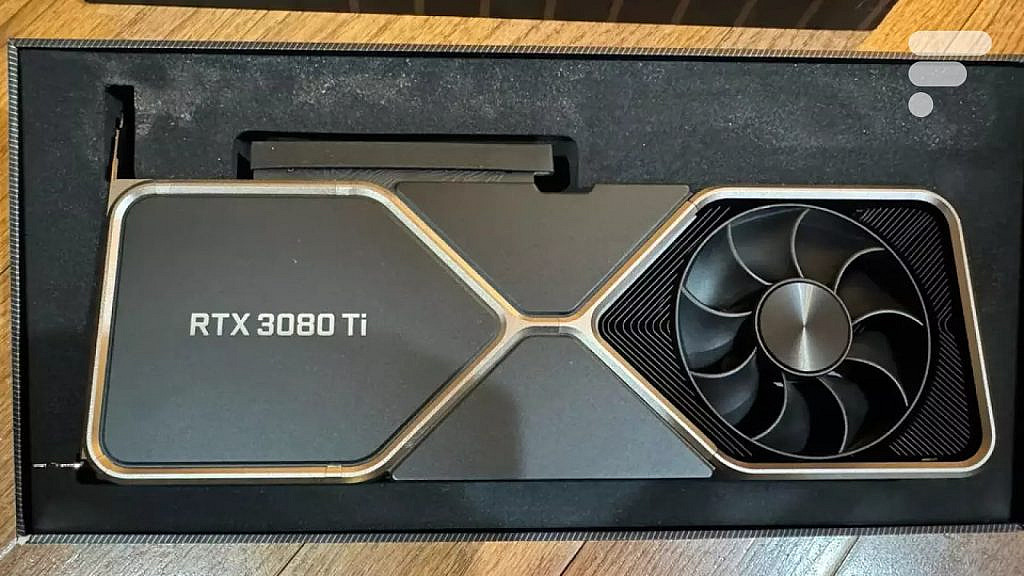 Редкая Nvidia RTX 3080 Ti с 20 ГБ памяти продана за 2000. Разработческий образец без поддержки драйверов, коллекционная редкость.
