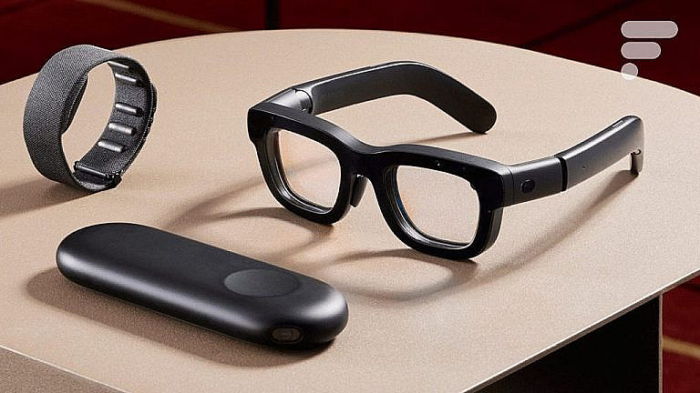Apple ускоряет выход умных очков Glasses: релиз в 2026 году, интеграция с сервисами, функции звонков, музыки и навигации. Тим Кук курирует проект.
