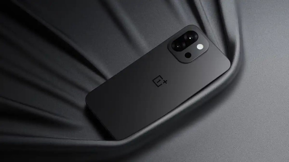 В июне и июле 2025 года на индийский рынок выйдут OnePlus 13s, Nothing Phone 3 и Infinix GT 30 Pro. Узнайте даты выхода, цены и характеристики новых смартфонов.