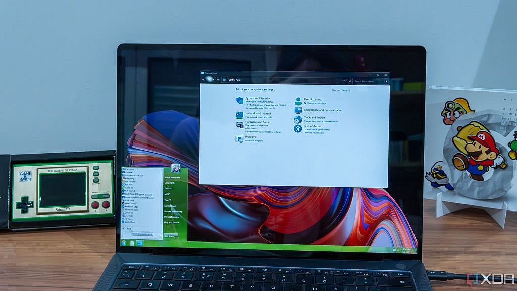 Explorer 7: возвращает классический интерфейс Windows 7 в Windows 11, включая меню Пуск и панель задач. Ностальгия с оговорками.