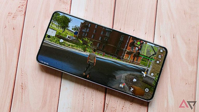 Qualcomm представит флагманский Snapdragon 8 Elite Gen 2 25 сентября. Новый 3-нм чип обещает рост производительности на 20 и ускоренный выход смартфонов.