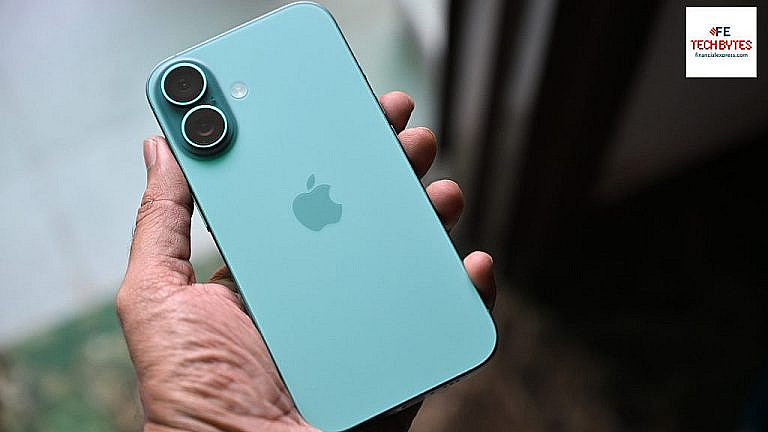 Не упустите последний день распродажи Apple Days в Vijay Sales! Скидки до 10 000 рупий на iPhone 16, 15, MacBook, iPad и Apple Watch. Акция до 1 июня 2025 года.