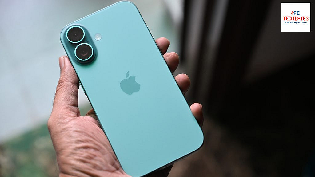 Не упустите последний день распродажи Apple Days в Vijay Sales! Скидки до 10 000 рупий на iPhone 16, 15, MacBook, iPad и Apple Watch. Акция до 1 июня 2025 года.