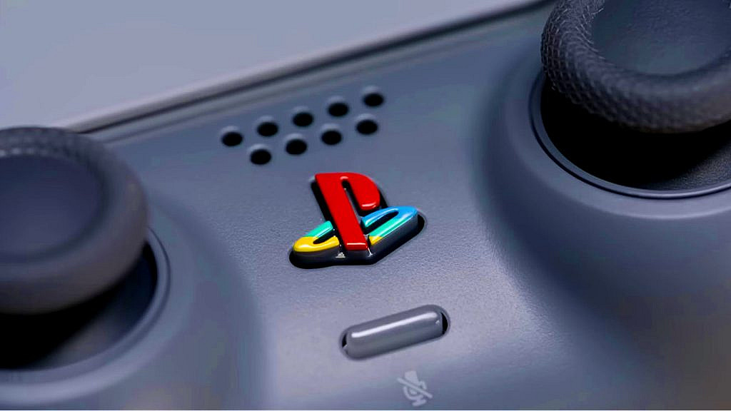 Коллекционные издания PS5, DualSense и PlayStation Portal к 30-летию бренда снова в продаже. Успейте купить ретро-дизайн по выгодной цене.