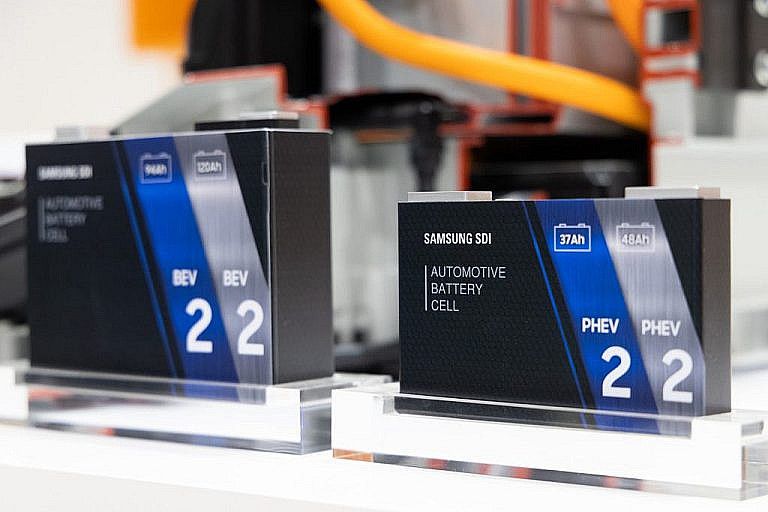 Samsung SDI инвестирует в Венгрию для производства аккумуляторов P6, увеличивая мощности до 80 ГВтч к 2026 году для электромобилей Hyundai и Kia.