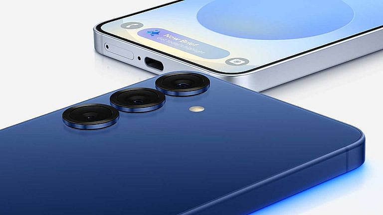 Samsung Galaxy S25 Edge не оправдал ожиданий: низкие продажи, несмотря на тонкий корпус, мощный процессор и 200-МП камеру.