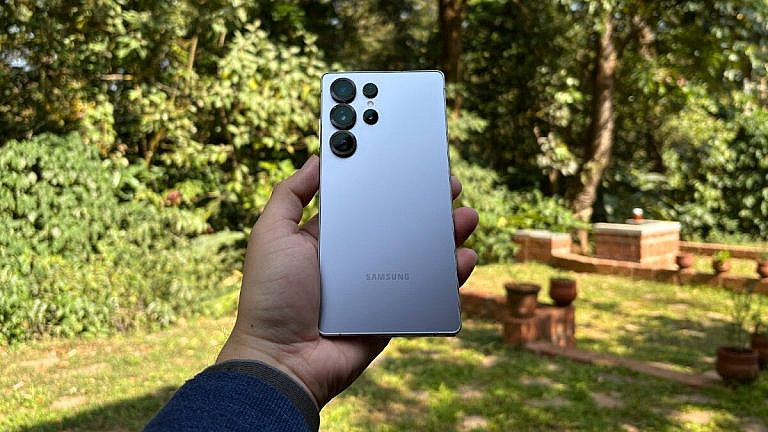 Samsung Galaxy S25 Ultra теперь дешевле на 12 000 рупий. Новый Snapdragon 8 Elite, улучшенный экран и камеры. Скидка на Amazon и Samsung.in.