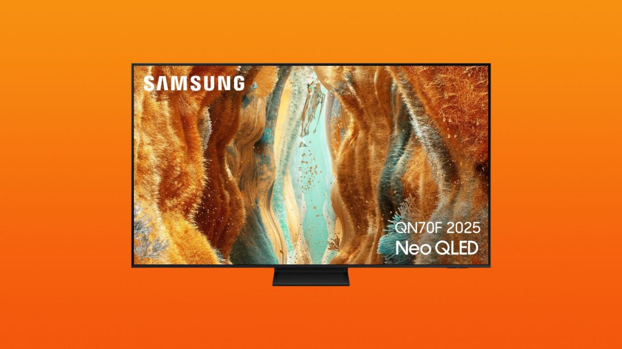 Телевизор Samsung TQ55QN70F с 4K Neo QLED, HDR10 и 144 Гц для игр. Скидка 30 выгодное предложение с отличным качеством изображения.