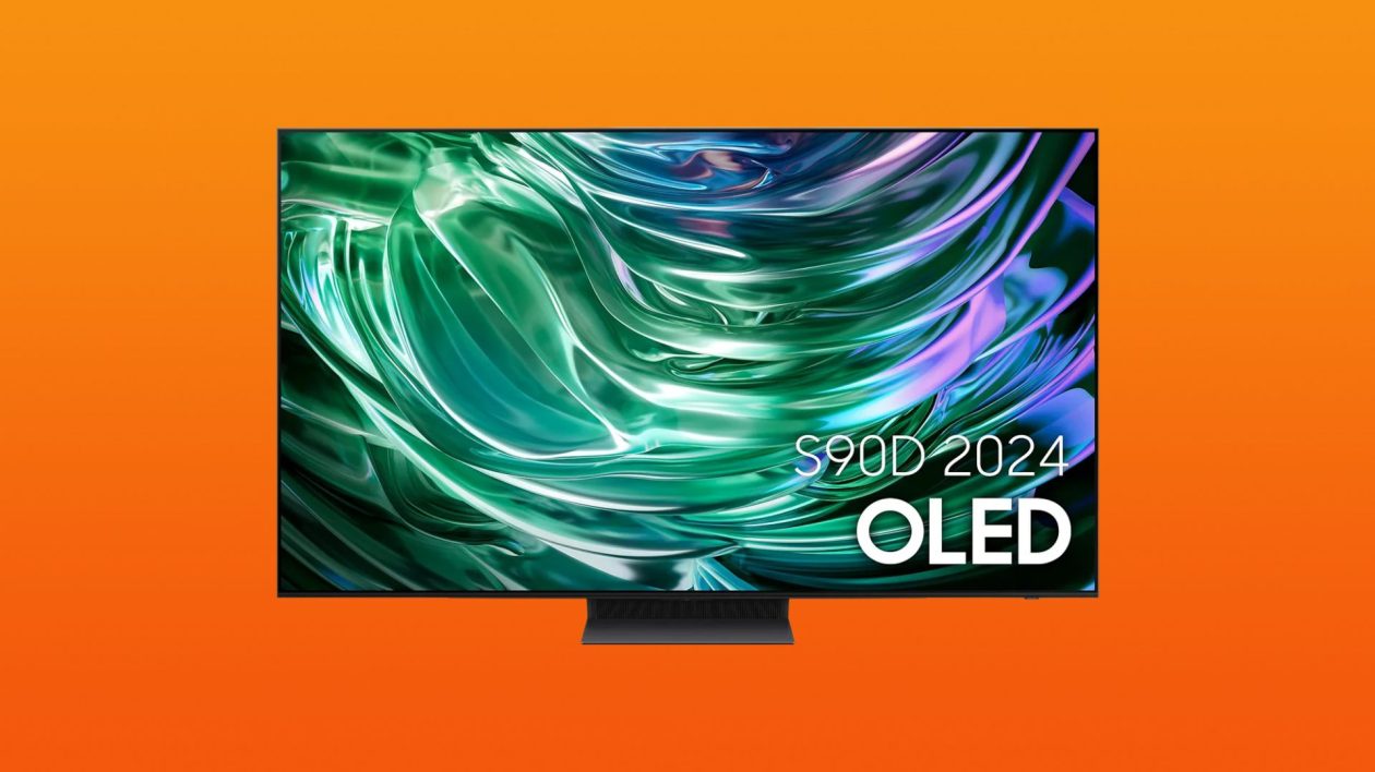 Выгодное предложение: 55-дюймовый 4K OLED телевизор Samsung TQ55S90D со скидкой 24 за 899. Отличный выбор для кино и игр.