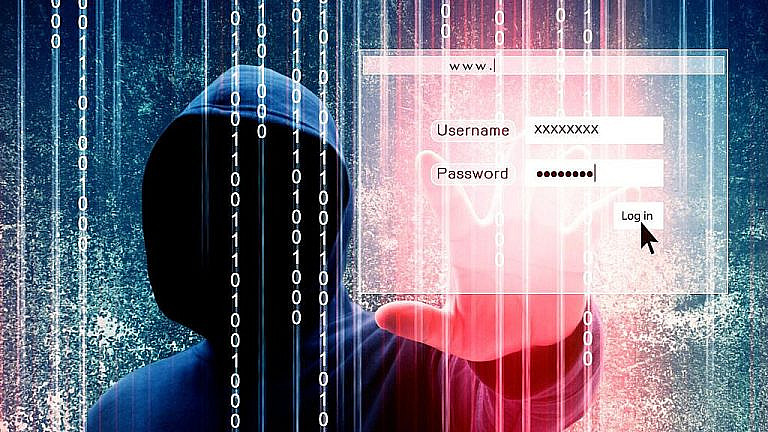 Британская компания KNP обанкротилась из-за слабого пароля. Хакеры Akira взломали систему, угадав пароль сотрудника. Ущерб 5 млн фунтов.