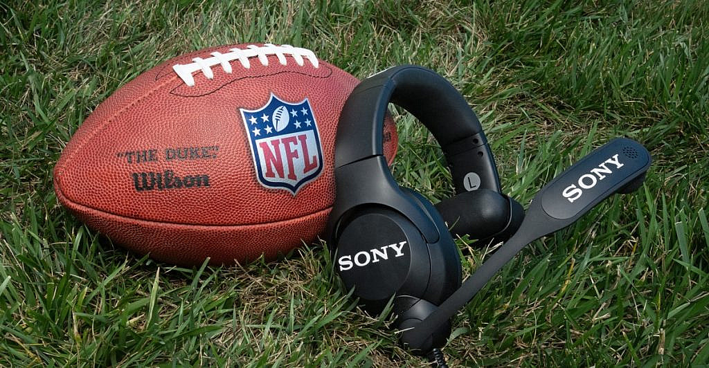 Sony представила беспроводные наушники для тренеров NFL с шумоподавлением до 100 дБ, устойчивые к погоде и ударам.