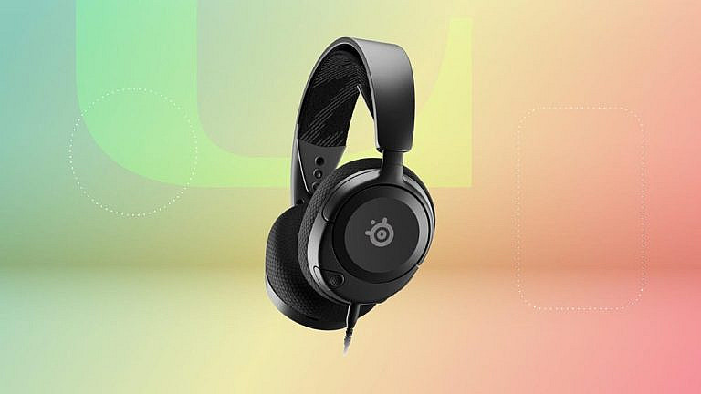 Gaming-наушники SteelSeries Arctis Nova 1 со скидкой 35 на Amazon. Проводные, с шумоподавлением и spatial audio для точного позиционирования звука.