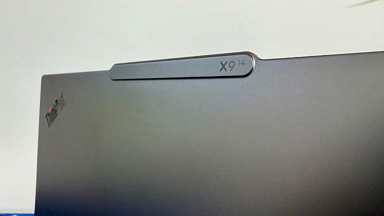 ThinkPad X9 14 Aura Edition тонкий бизнес-ноутбук с OLED-экраном, алюминиевым корпусом и долгой работой от батареи. Цена от 1000.