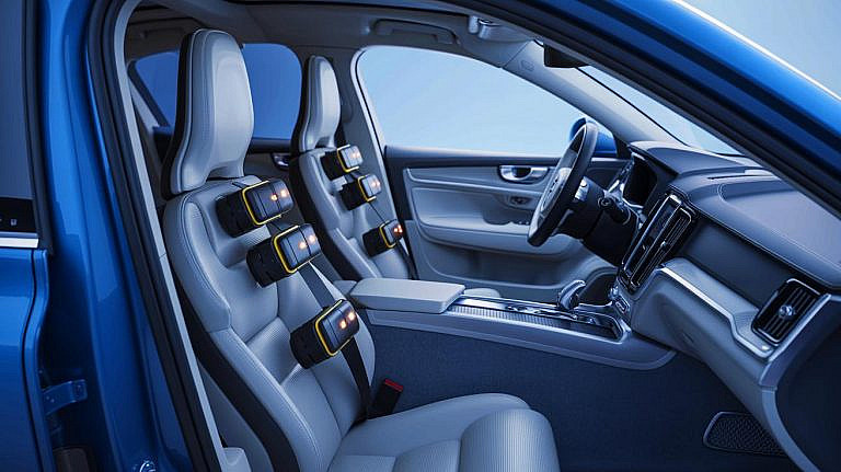 Volvo представила умный ремень безопасности, предсказывающий столкновения. Технология адаптируется под пассажира и тип аварии, синхронизируется с системами авто.