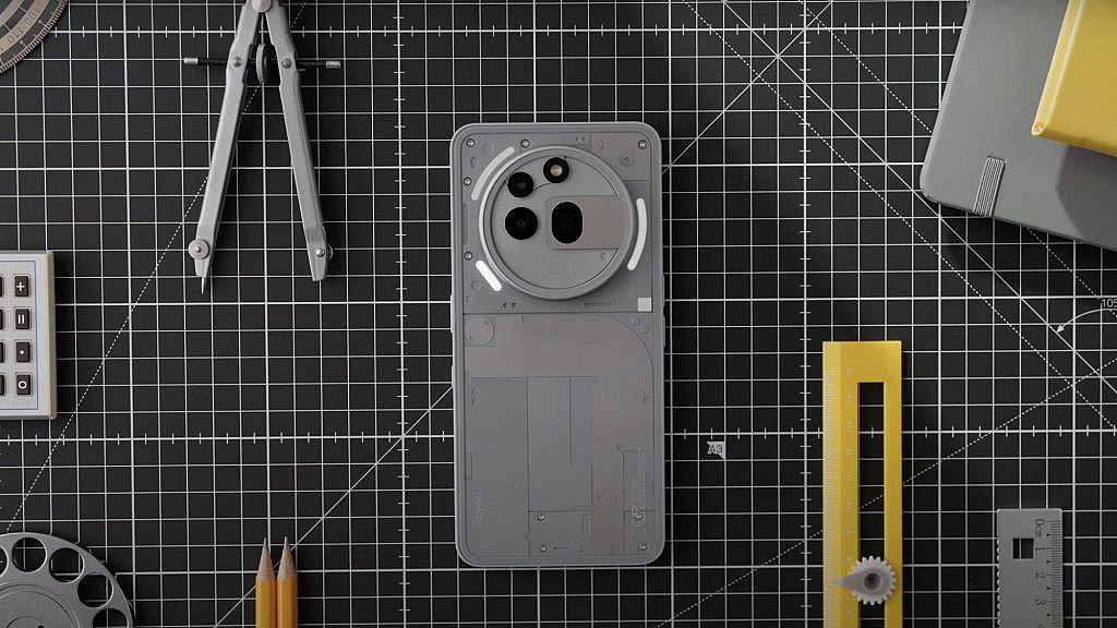 Nothing Phone 3: 6,7-дюймовый OLED, 5150 мАч, 100 Вт зарядка, тройная камера 50 Мп и Snapdragon 8s Gen 4. Выход 1 июля.