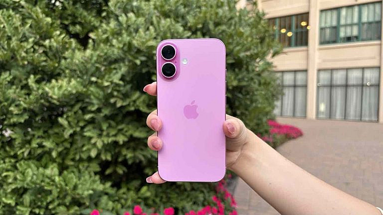 iPhone 17 Air может стать самым тонким смартфоном Apple с новой кремниевой батареей, увеличивающей емкость на 15. Подробности о автономности и технологиях.