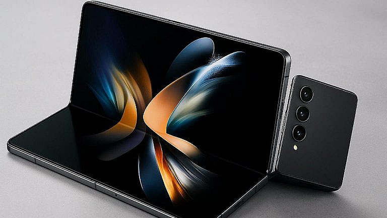 Утечка в Galaxy Store подтвердила названия Galaxy Z Fold7 и Z Flip7. Ожидаются новые цвета и топовая комплектация. Анонс возможен в июле.